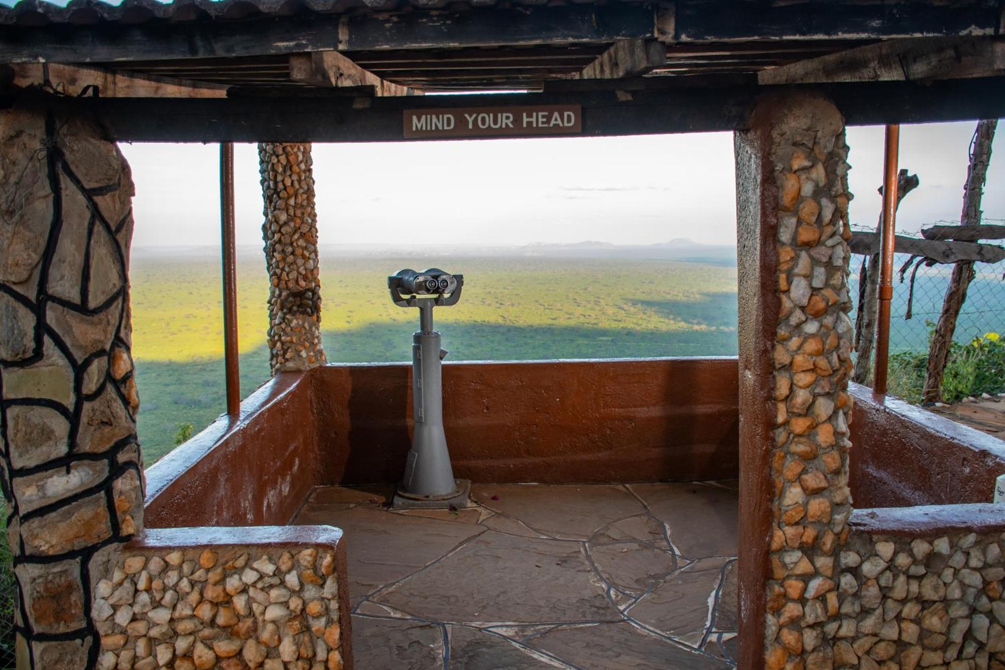 Ngulia Safari Lodge Ithumba Exterior photo
